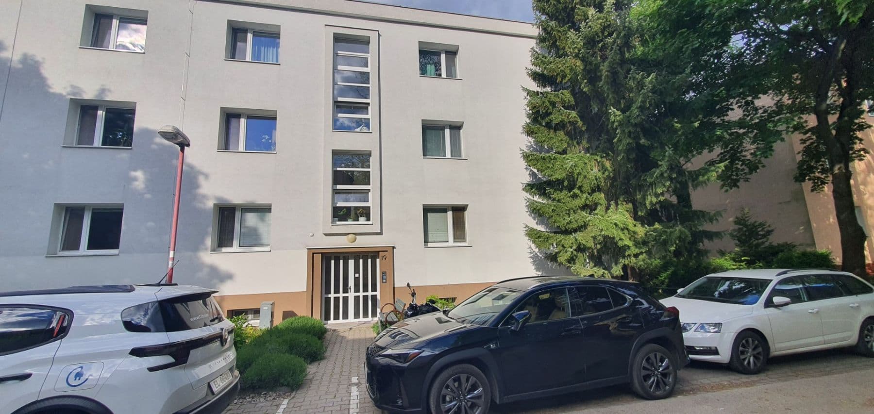 Predaj bytu 3-izbový 78 m², Nové Mesto, Bratislavský kraj Predaj bytu 3-izbový 78 m², Nové Mesto, Bratislavský kraj