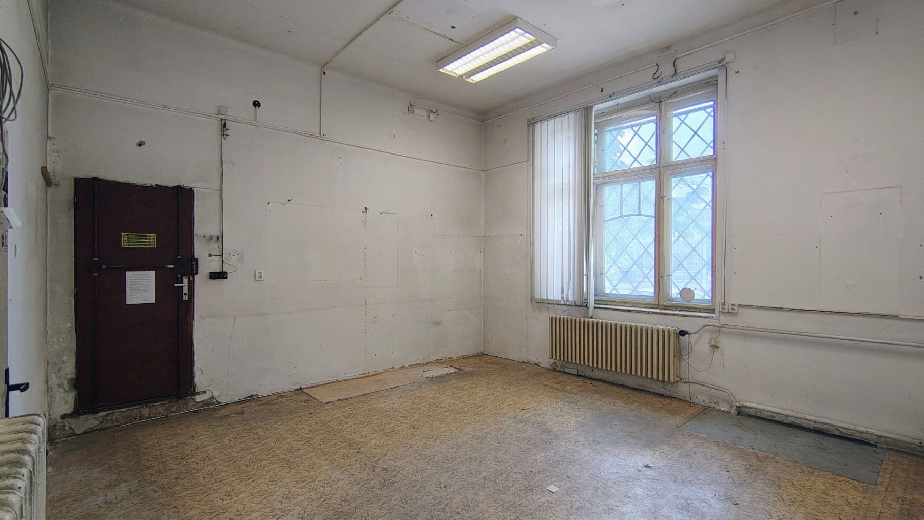 Prenájom nebytového priestoru 84 m², Matějovského, Praha, Praha Prenájom nebytového priestoru 84 m², Matějovského, Praha, Praha