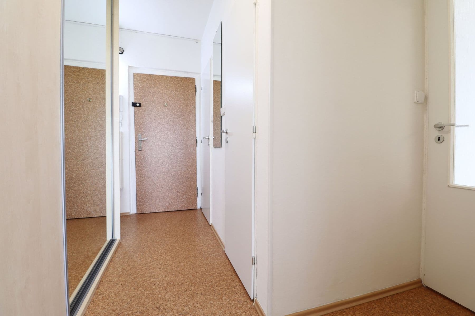Prenájom bytu 2-izbový 43 m², Štichova, Praha, Praha Prenájom bytu 2-izbový 43 m², Štichova, Praha, Praha