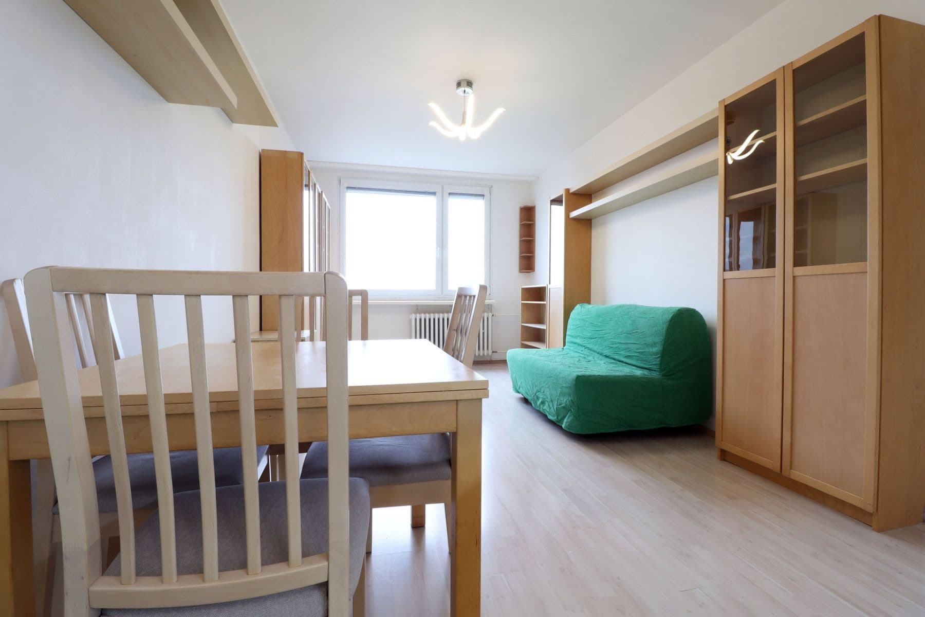 Prenájom bytu 2-izbový 43 m², Štichova, Praha, Praha Prenájom bytu 2-izbový 43 m², Štichova, Praha, Praha