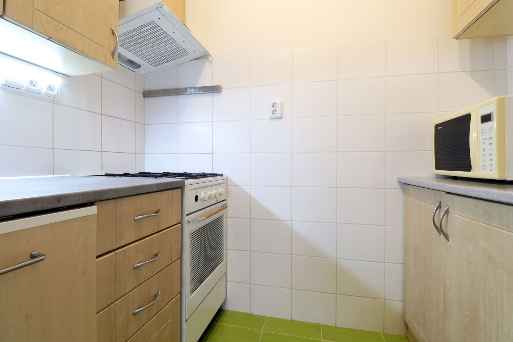 Prenájom bytu 2-izbový 43 m², Štichova, Praha, Praha Prenájom bytu 2-izbový 43 m², Štichova, Praha, Praha