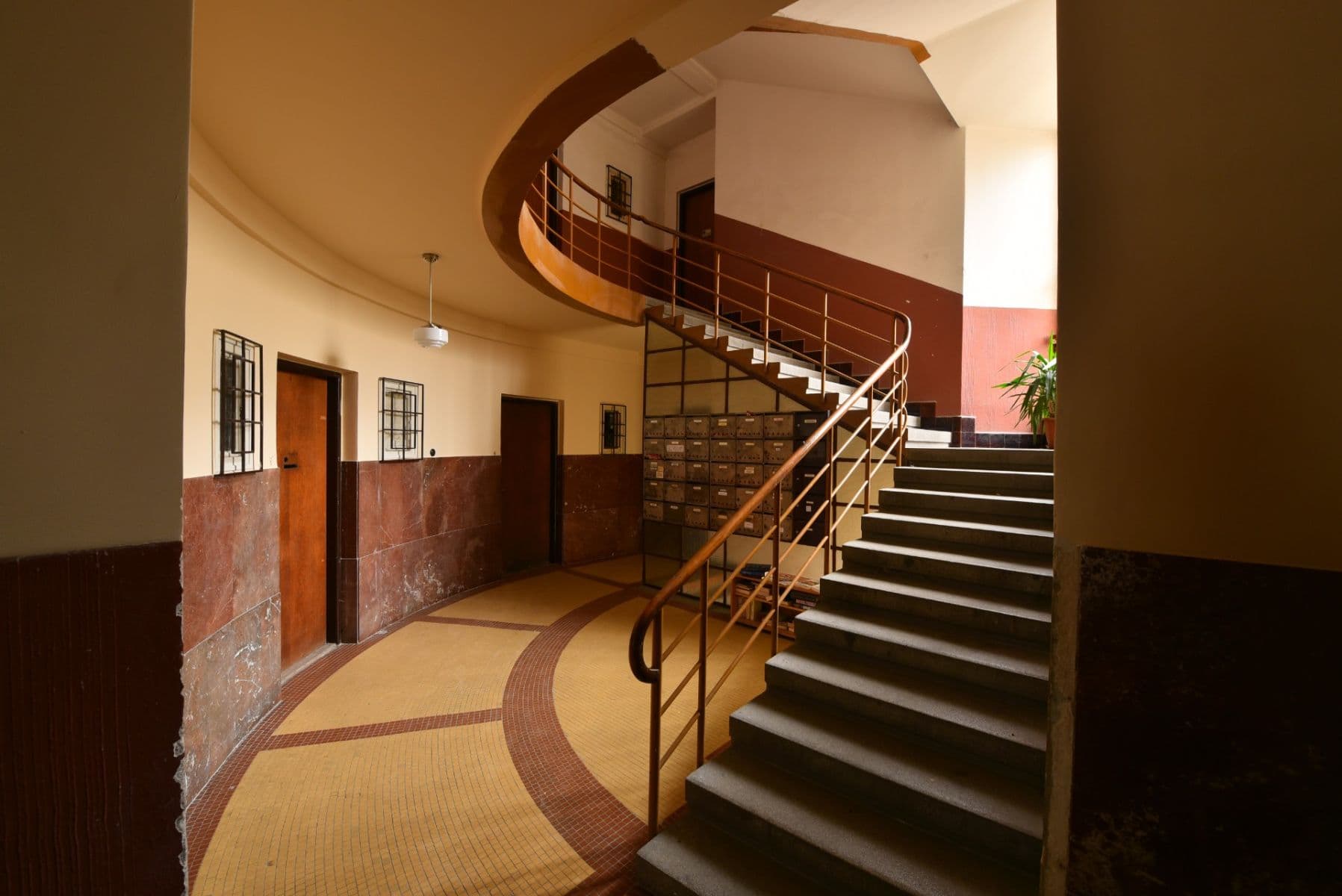 Prenájom bytu 2-izbový 77 m², Jugoslávských partyzánů, Praha, Praha Prenájom bytu 2-izbový 77 m², Jugoslávských partyzánů, Praha, Praha