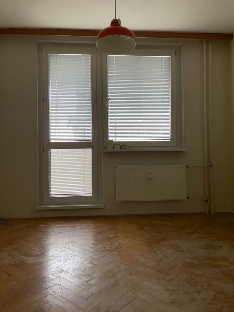 Predaj bytu 3-izbový 73 m², Pod Soudním vrchem, Znojmo, Jihomoravský kraj Predaj bytu 3-izbový 73 m², Pod Soudním vrchem, Znojmo, Jihomoravský kraj
