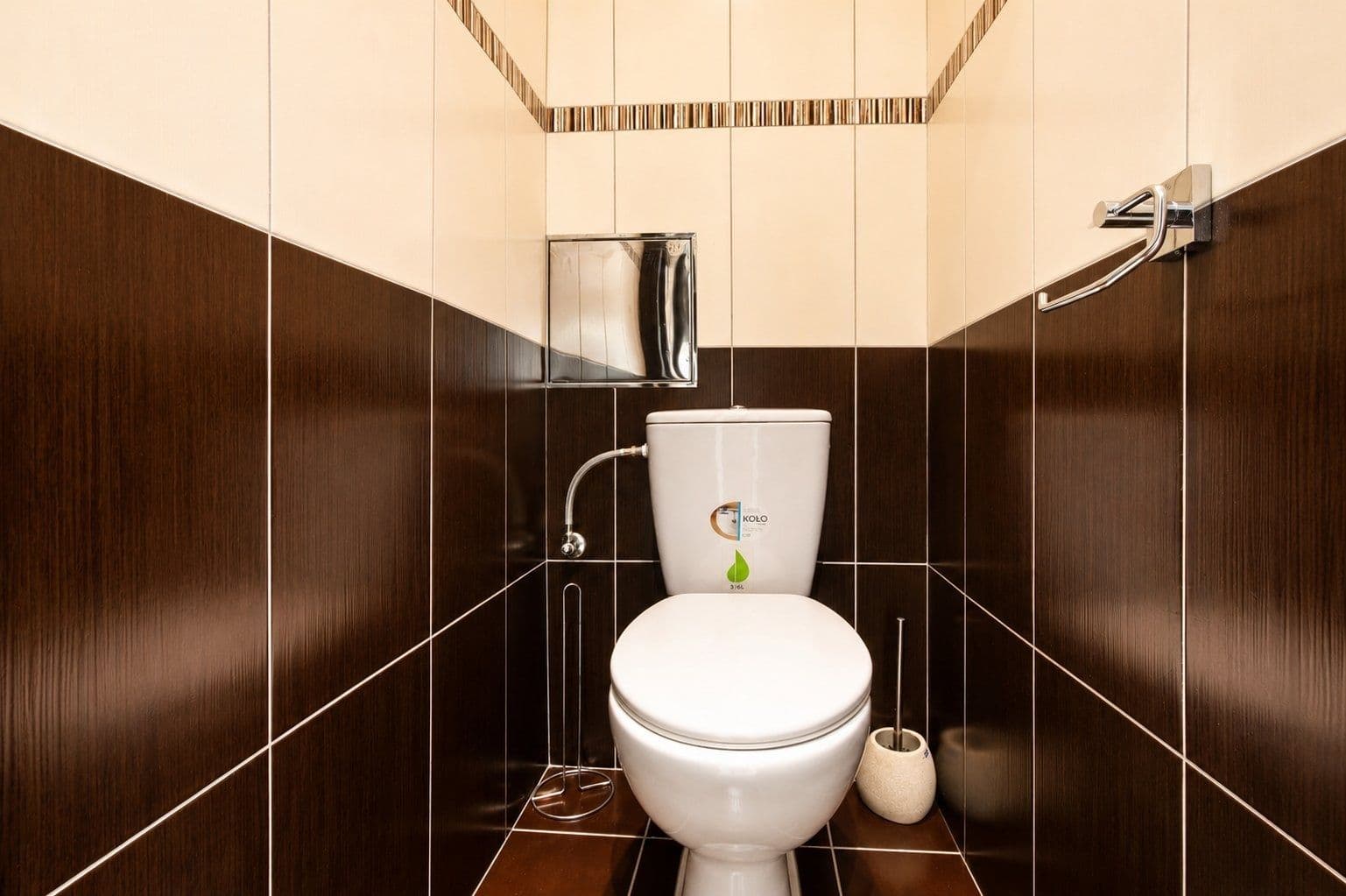 Prenájom bytu 2-izbový 55 m², Nučická, Praha, Praha Prenájom bytu 2-izbový 55 m², Nučická, Praha, Praha