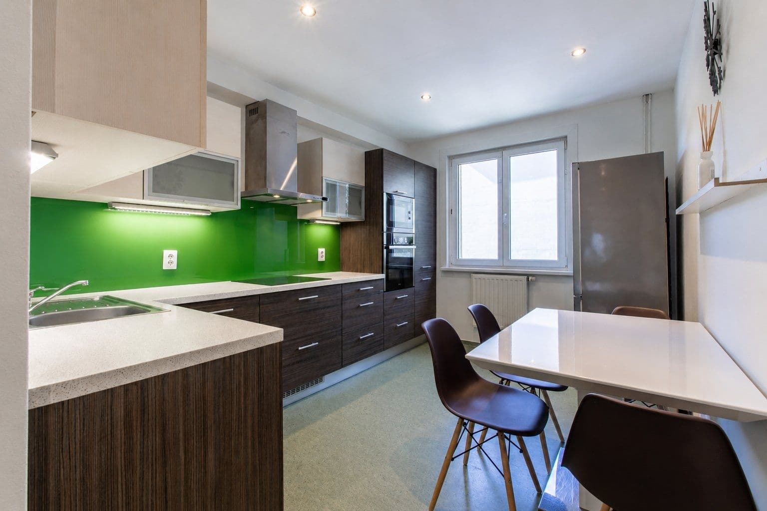 Prenájom bytu 2-izbový 55 m², Nučická, Praha, Praha Prenájom bytu 2-izbový 55 m², Nučická, Praha, Praha