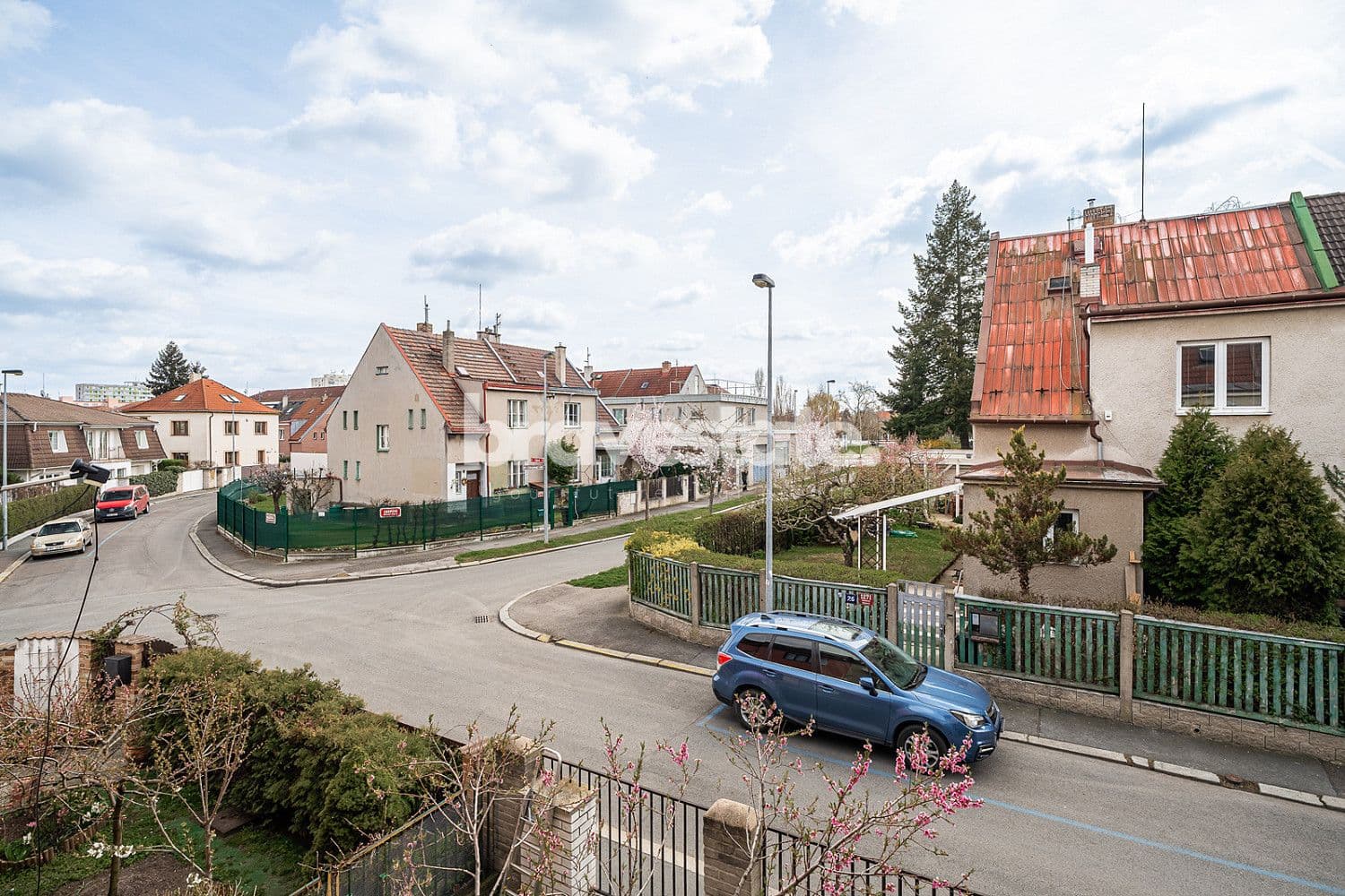 Prenájom domu 115 m², pozemek 165 m², Fialková, Praha, Praha Prenájom domu 115 m², pozemek 165 m², Fialková, Praha, Praha