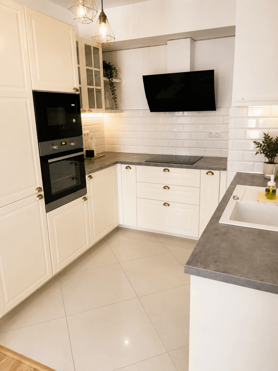 Prenájom bytu 2-izbový 65 m², Olšanská, Praha, Praha Prenájom bytu 2-izbový 65 m², Olšanská, Praha, Praha