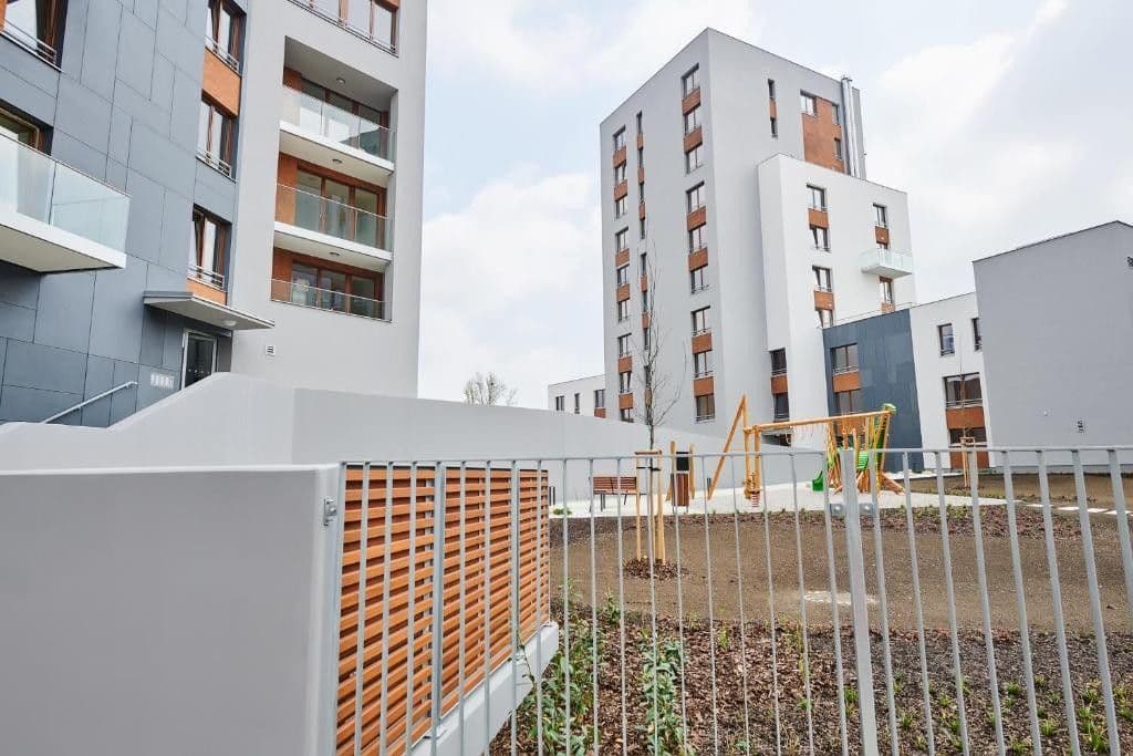 Prenájom bytu 1-izbový 35 m², V Háji, Praha, Praha Prenájom bytu 1-izbový 35 m², V Háji, Praha, Praha