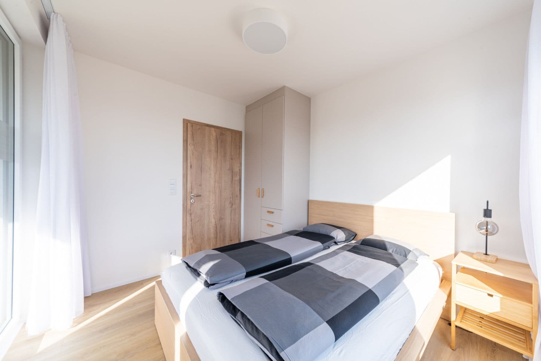 Prenájom bytu 3-izbový 65 m², U Pergamenky, Praha, Praha Prenájom bytu 3-izbový 65 m², U Pergamenky, Praha, Praha
