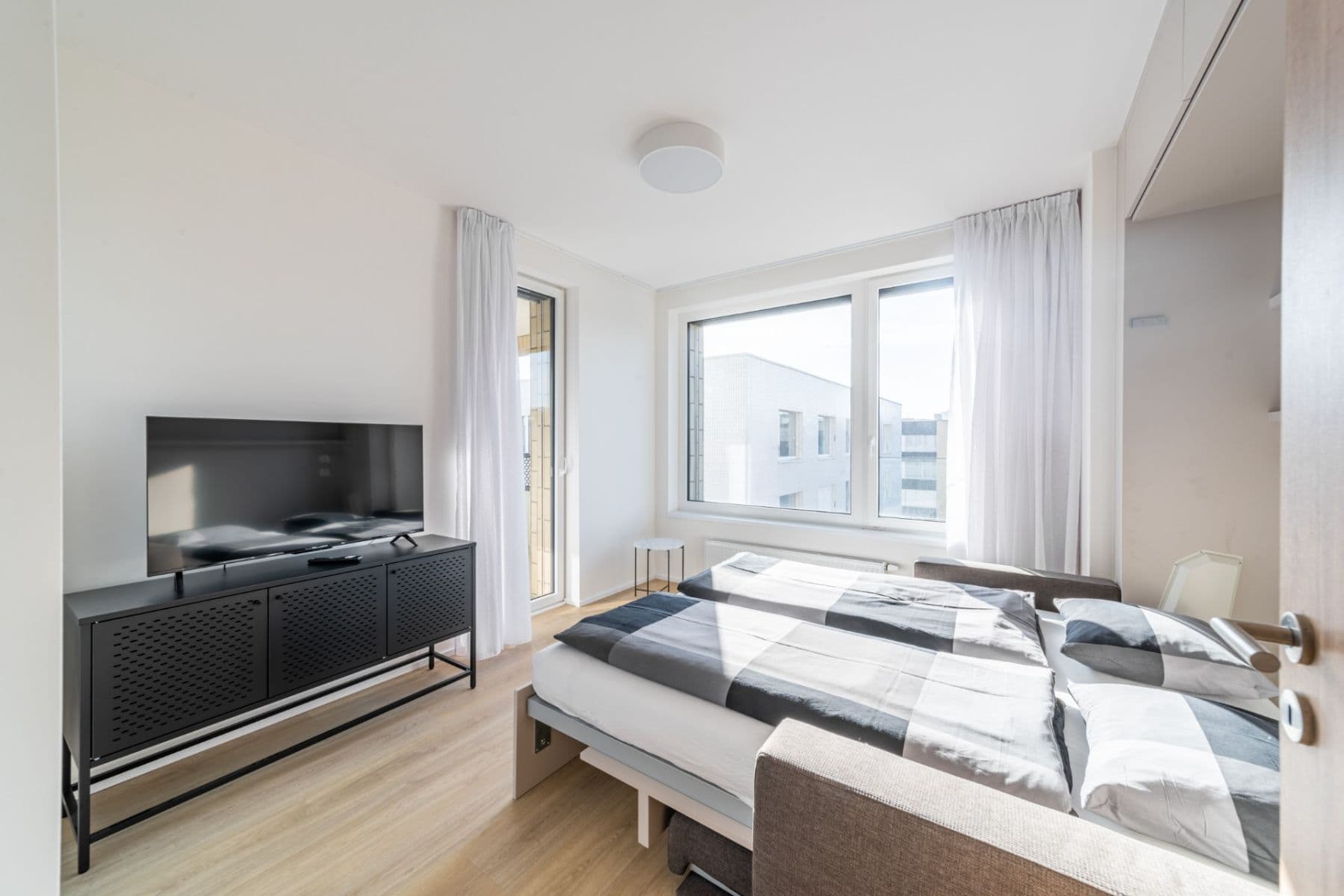 Prenájom bytu 3-izbový 65 m², U Pergamenky, Praha, Praha Prenájom bytu 3-izbový 65 m², U Pergamenky, Praha, Praha
