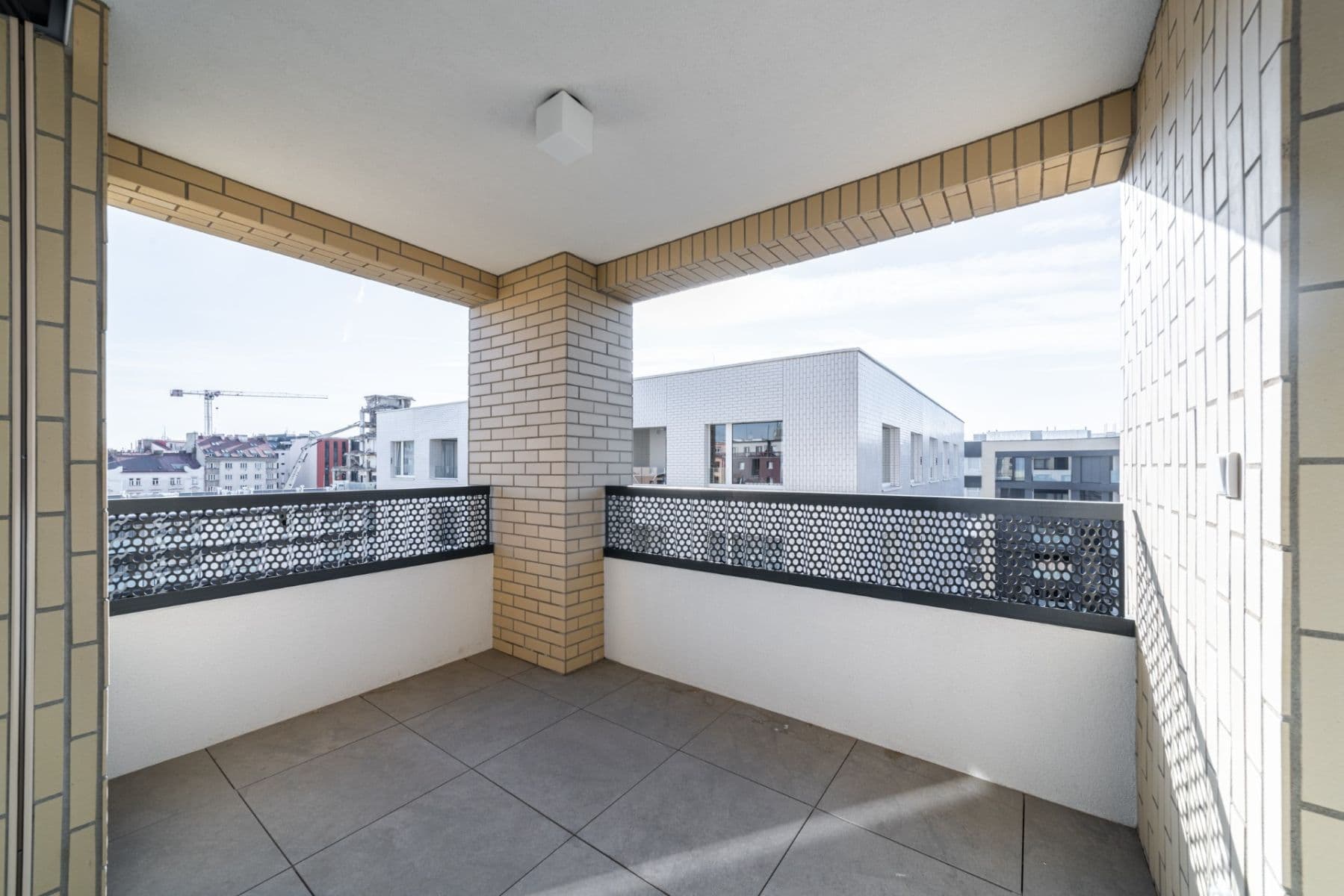 Prenájom bytu 3-izbový 65 m², U Pergamenky, Praha, Praha Prenájom bytu 3-izbový 65 m², U Pergamenky, Praha, Praha