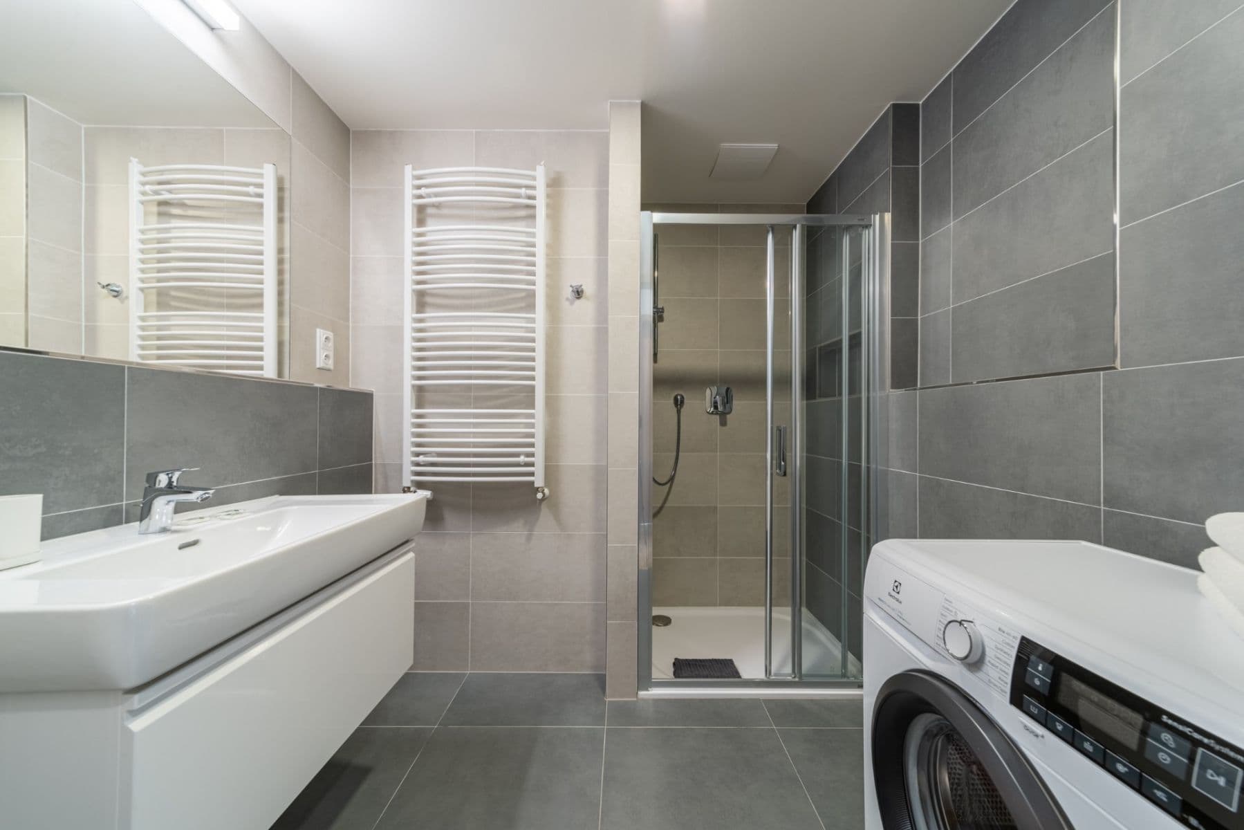 Prenájom bytu 3-izbový 65 m², U Pergamenky, Praha, Praha Prenájom bytu 3-izbový 65 m², U Pergamenky, Praha, Praha