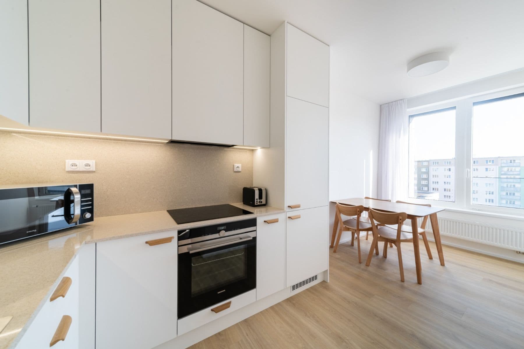 Prenájom bytu 3-izbový 65 m², U Pergamenky, Praha, Praha Prenájom bytu 3-izbový 65 m², U Pergamenky, Praha, Praha