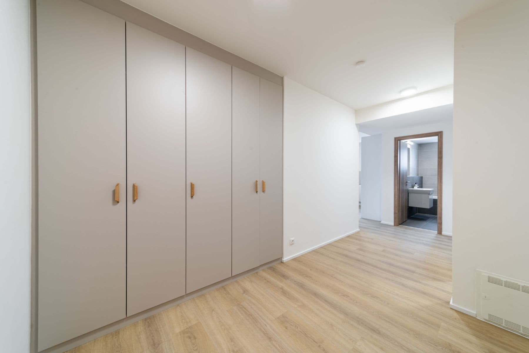 Prenájom bytu 2-izbový 50 m², U Pergamenky, Praha, Praha Prenájom bytu 2-izbový 50 m², U Pergamenky, Praha, Praha