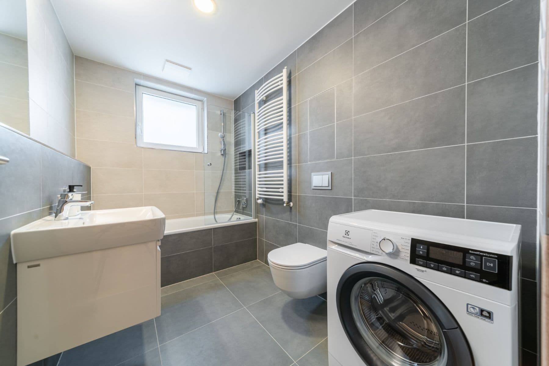 Prenájom bytu 2-izbový 50 m², U Pergamenky, Praha, Praha Prenájom bytu 2-izbový 50 m², U Pergamenky, Praha, Praha