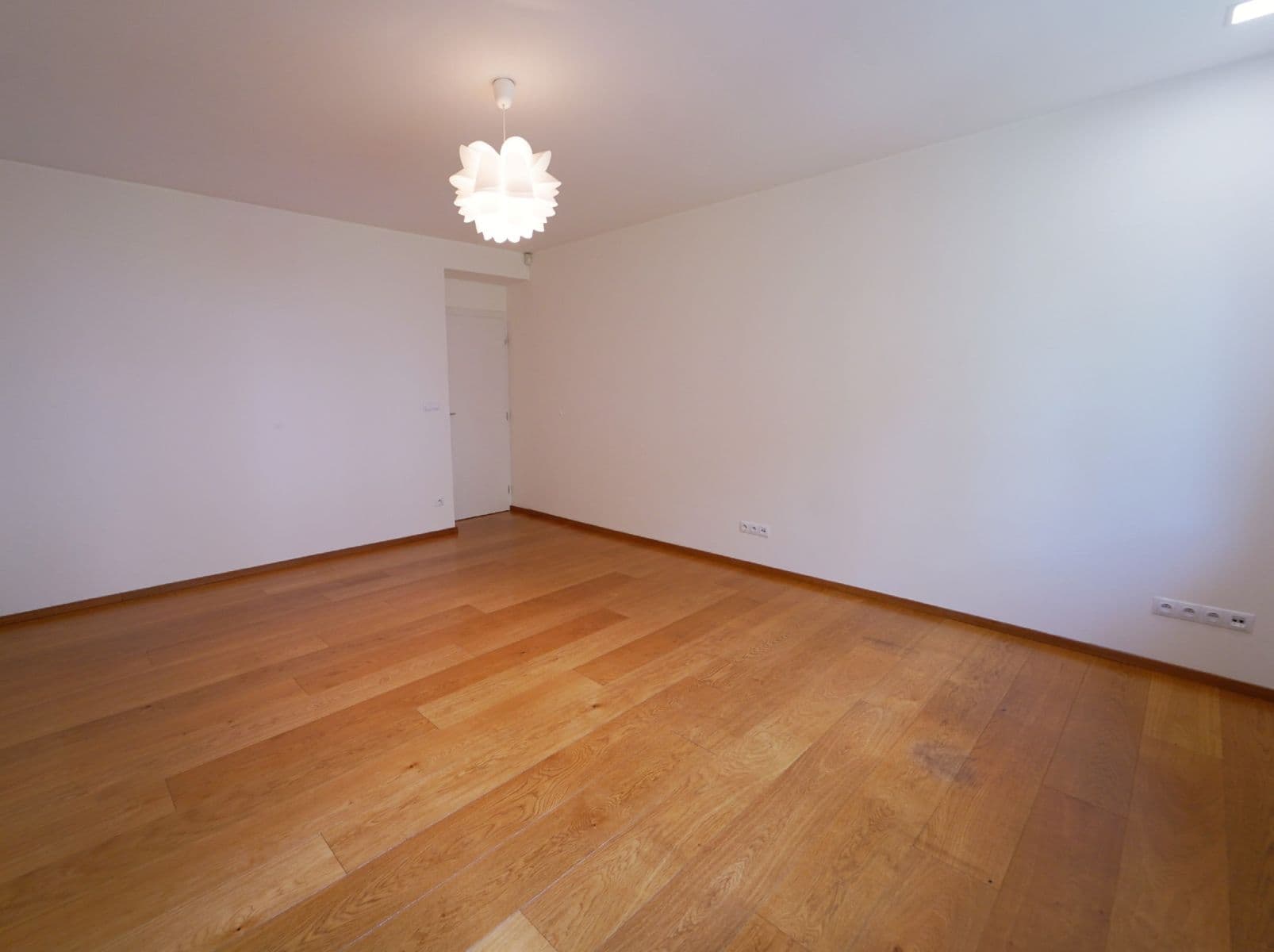 Prenájom bytu 2-izbový 57 m², náměstí Josefa Machka, Praha, Praha Prenájom bytu 2-izbový 57 m², náměstí Josefa Machka, Praha, Praha