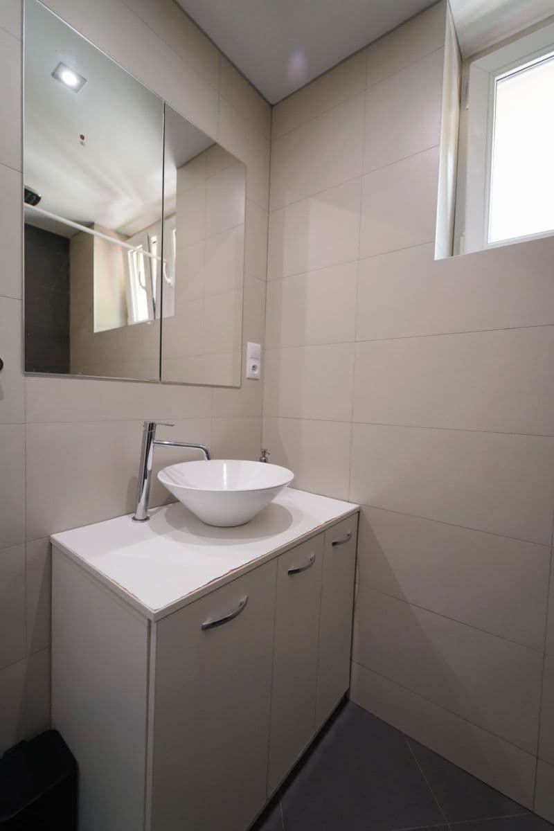 Prenájom bytu 2-izbový 57 m², náměstí Josefa Machka, Praha, Praha Prenájom bytu 2-izbový 57 m², náměstí Josefa Machka, Praha, Praha