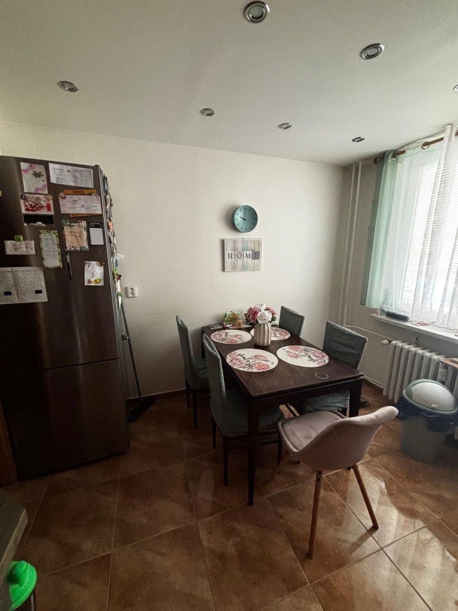 Prenájom bytu 3-izbový 82 m², Levského, Praha, Praha Prenájom bytu 3-izbový 82 m², Levského, Praha, Praha