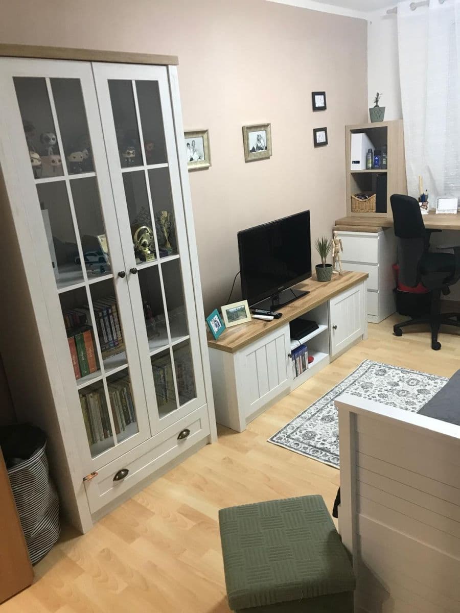 Prenájom bytu 3-izbový 82 m², Levského, Praha, Praha Prenájom bytu 3-izbový 82 m², Levského, Praha, Praha