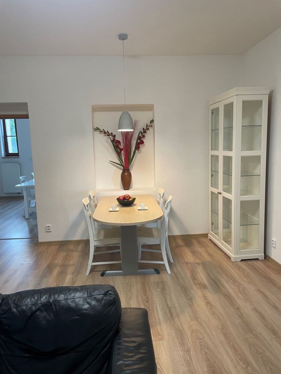 Prenájom bytu 3-izbový 123 m², Na Šťáhlavce, Praha, Praha Prenájom bytu 3-izbový 123 m², Na Šťáhlavce, Praha, Praha