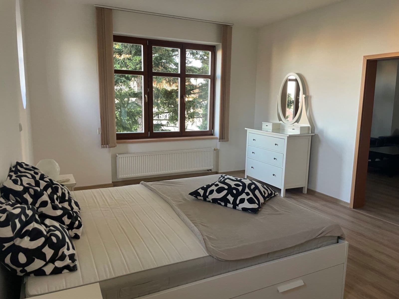 Prenájom bytu 3-izbový 123 m², Na Šťáhlavce, Praha, Praha Prenájom bytu 3-izbový 123 m², Na Šťáhlavce, Praha, Praha