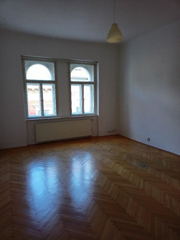 Prenájom bytu 4-izbový 137 m², Křemencova, Praha, Praha Prenájom bytu 4-izbový 137 m², Křemencova, Praha, Praha