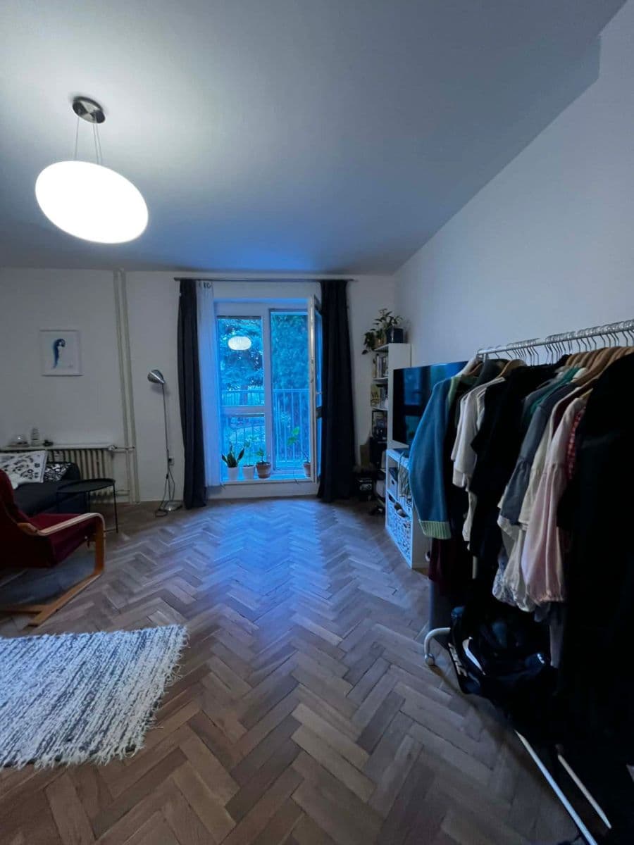 Prenájom bytu 1-izbový 39 m², náměstí SNP, Brno, Jihomoravský kraj Prenájom bytu 1-izbový 39 m², náměstí SNP, Brno, Jihomoravský kraj