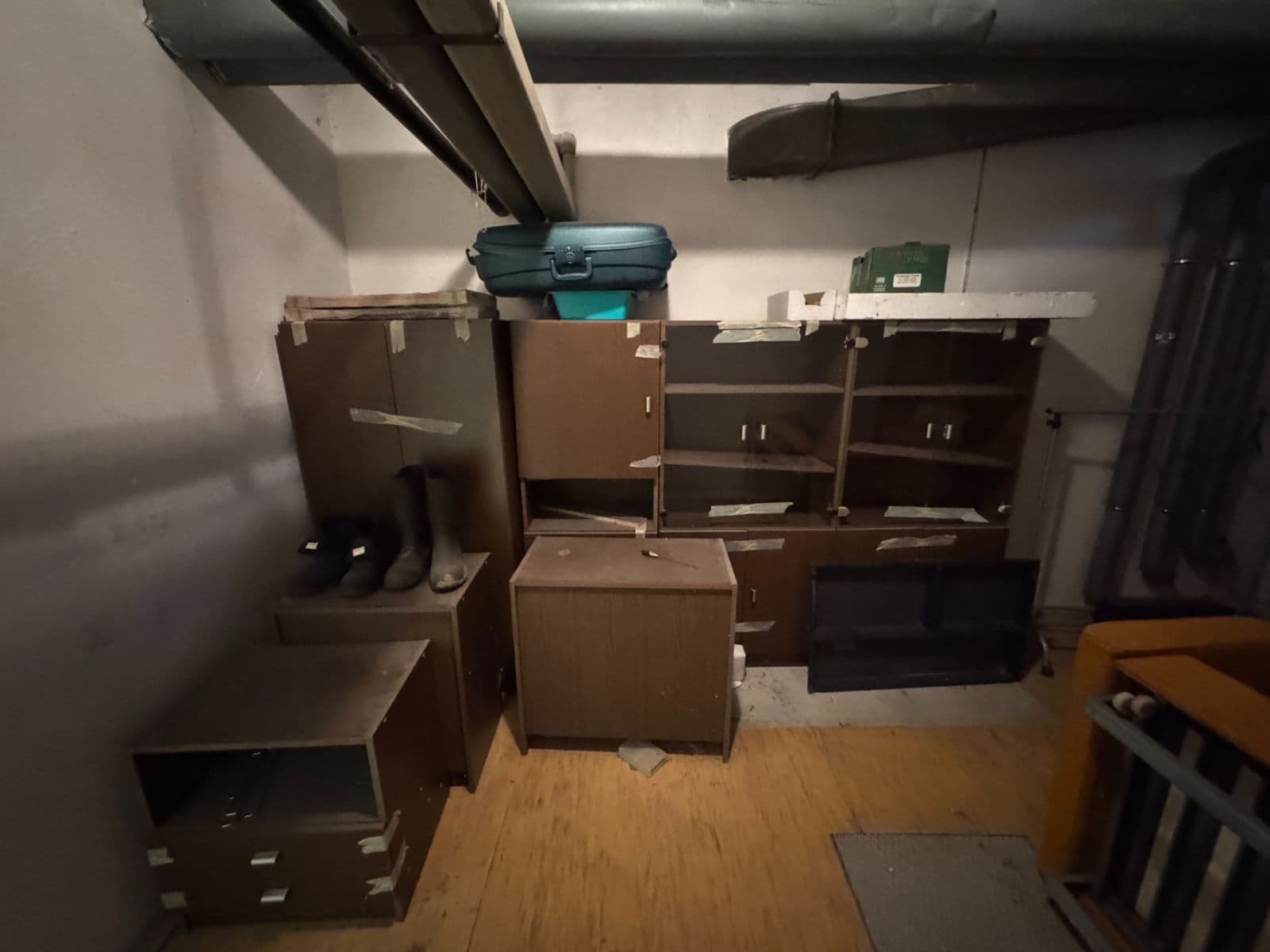 Prenájom nebytového priestoru 24 m², Brechtova, Praha, Praha Prenájom nebytového priestoru 24 m², Brechtova, Praha, Praha