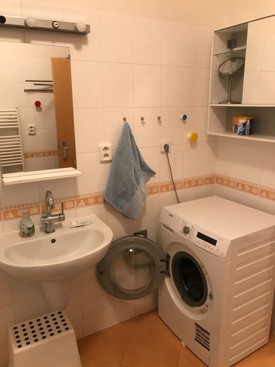 Prenájom bytu 2-izbový 56 m², Muškova, Praha, Praha Prenájom bytu 2-izbový 56 m², Muškova, Praha, Praha