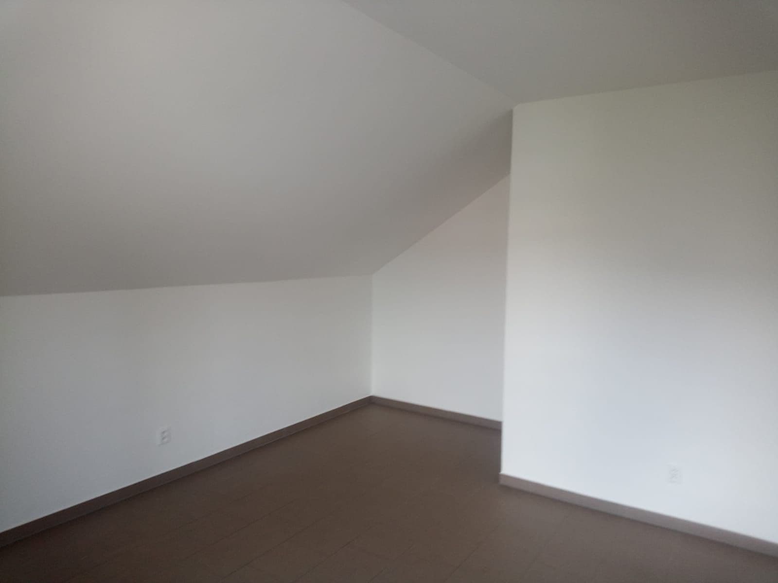 Prenájom bytu 1-izbový 45 m², tř. Čs. odboje, Chrást, Plzeňský kraj Prenájom bytu 1-izbový 45 m², tř. Čs. odboje, Chrást, Plzeňský kraj