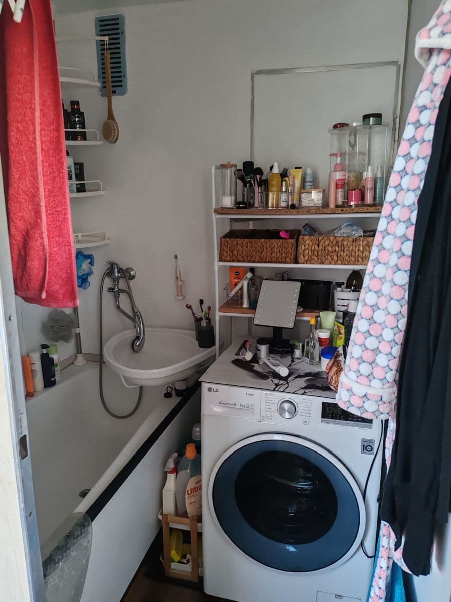 Prenájom bytu 3-izbový 68 m², Mazánkova, Ústí nad Orlicí, Pardubický kraj Prenájom bytu 3-izbový 68 m², Mazánkova, Ústí nad Orlicí, Pardubický kraj