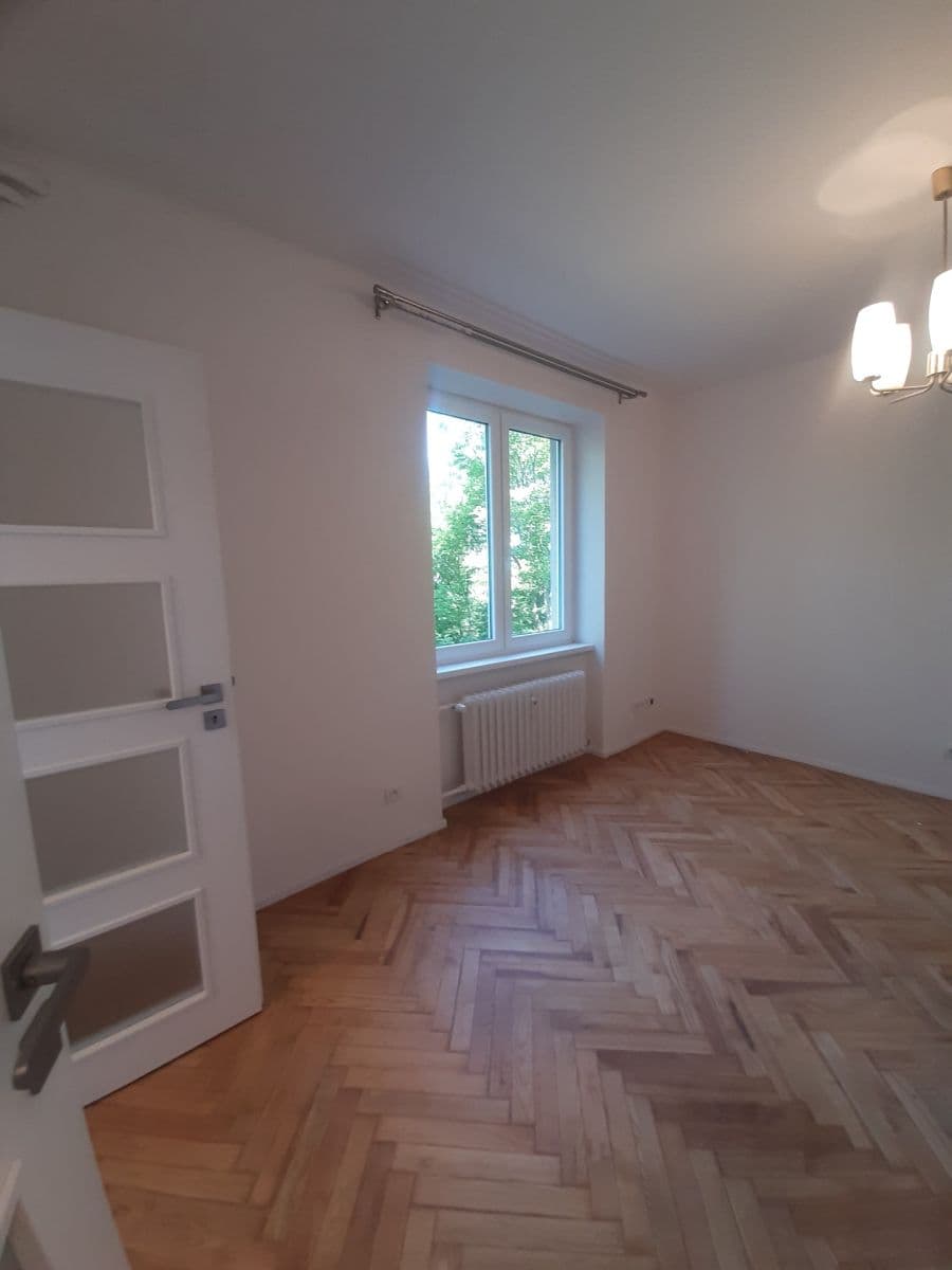 Prenájom bytu 1-izbový 43 m², Na Petřinách, Praha, Praha Prenájom bytu 1-izbový 43 m², Na Petřinách, Praha, Praha