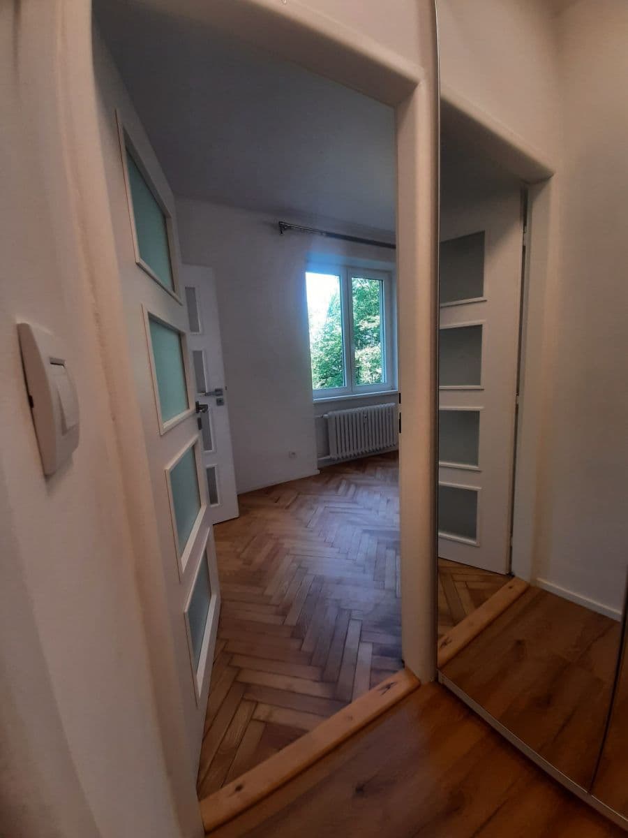 Prenájom bytu 1-izbový 43 m², Na Petřinách, Praha, Praha Prenájom bytu 1-izbový 43 m², Na Petřinách, Praha, Praha