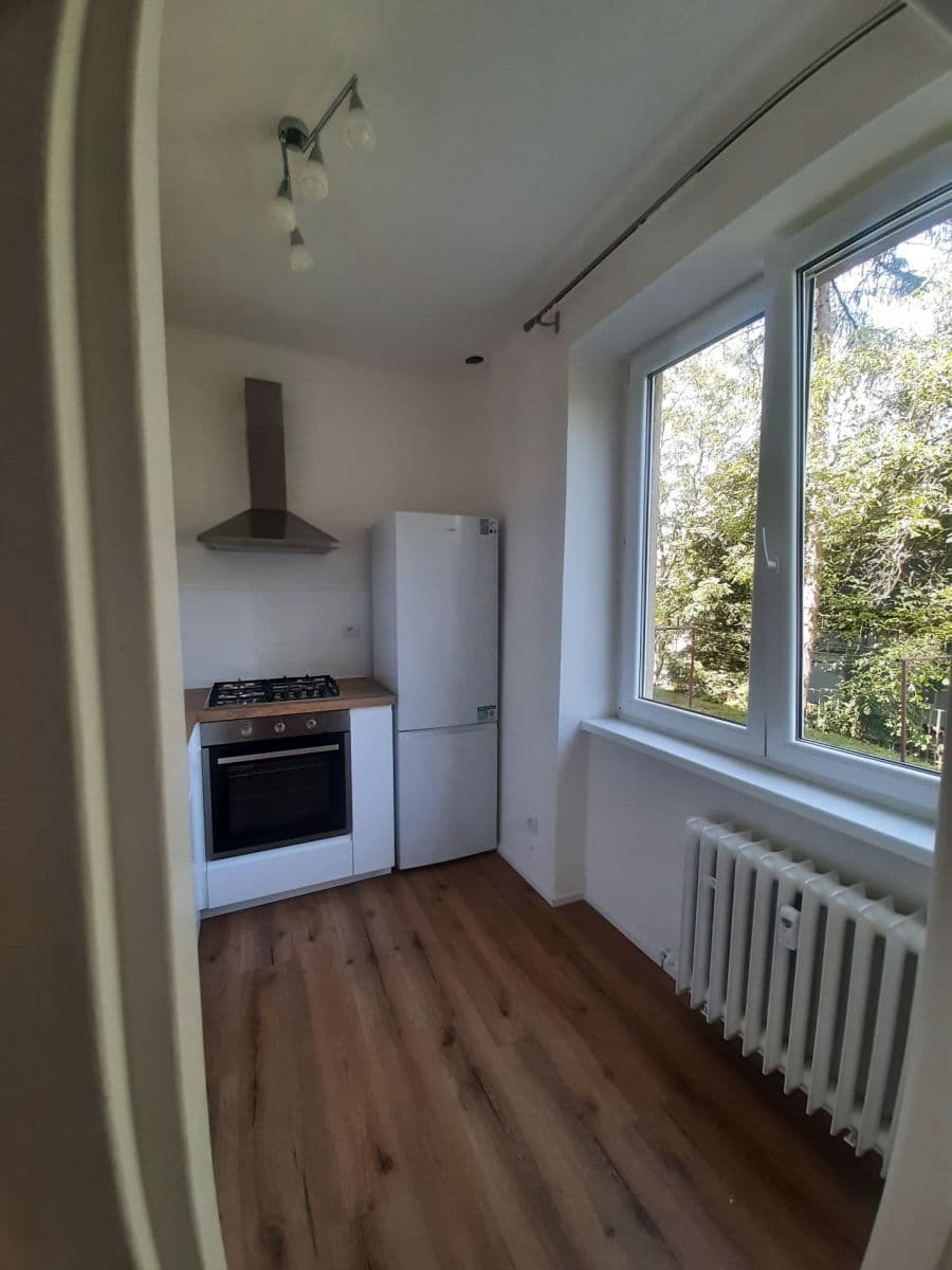 Prenájom bytu 1-izbový 43 m², Na Petřinách, Praha, Praha Prenájom bytu 1-izbový 43 m², Na Petřinách, Praha, Praha