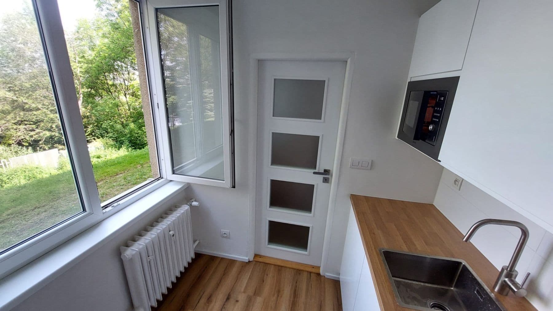 Prenájom bytu 1-izbový 43 m², Na Petřinách, Praha, Praha Prenájom bytu 1-izbový 43 m², Na Petřinách, Praha, Praha