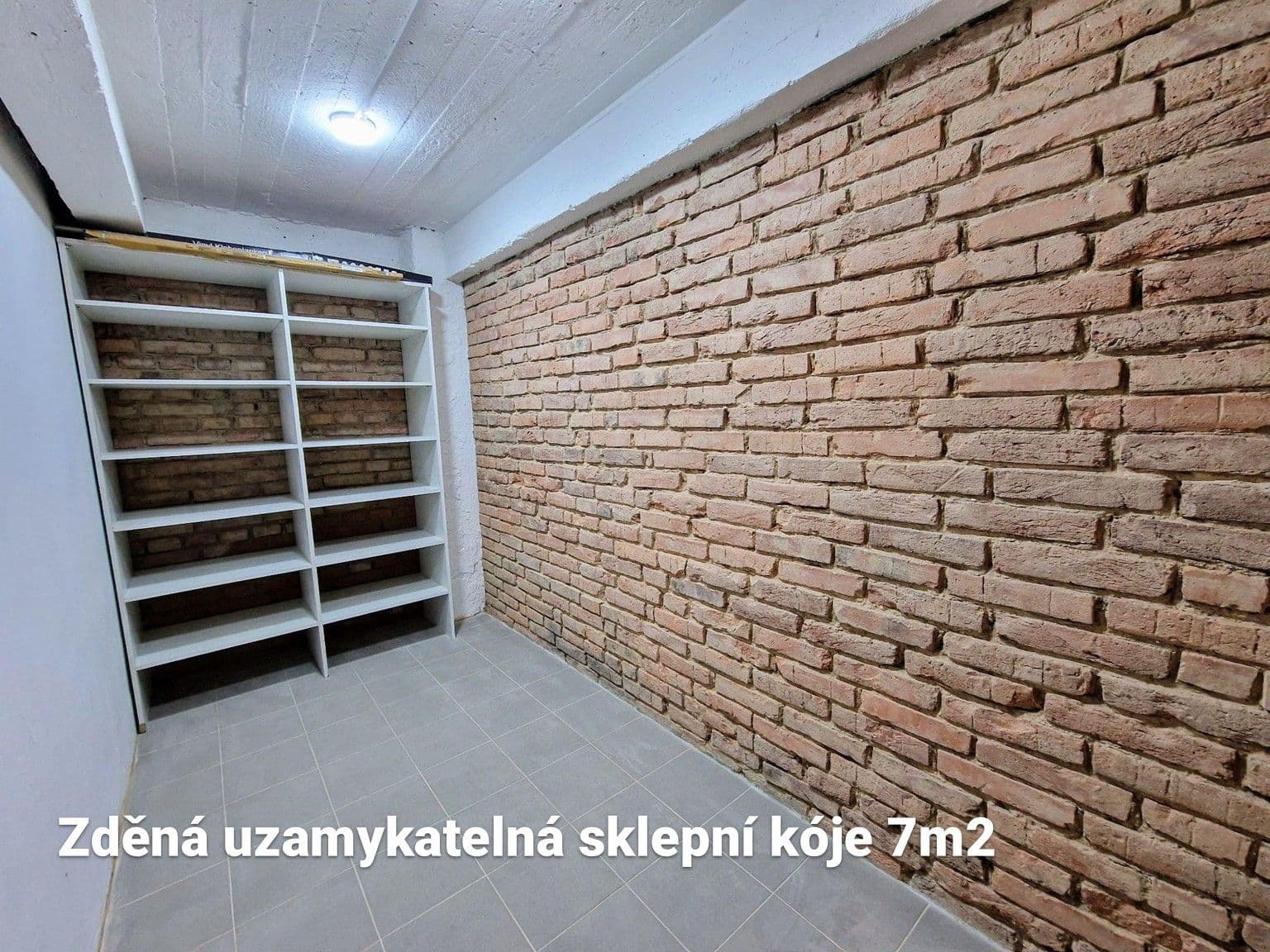 Prenájom bytu 2-izbový 43 m², Humpolecká, Praha, Praha Prenájom bytu 2-izbový 43 m², Humpolecká, Praha, Praha
