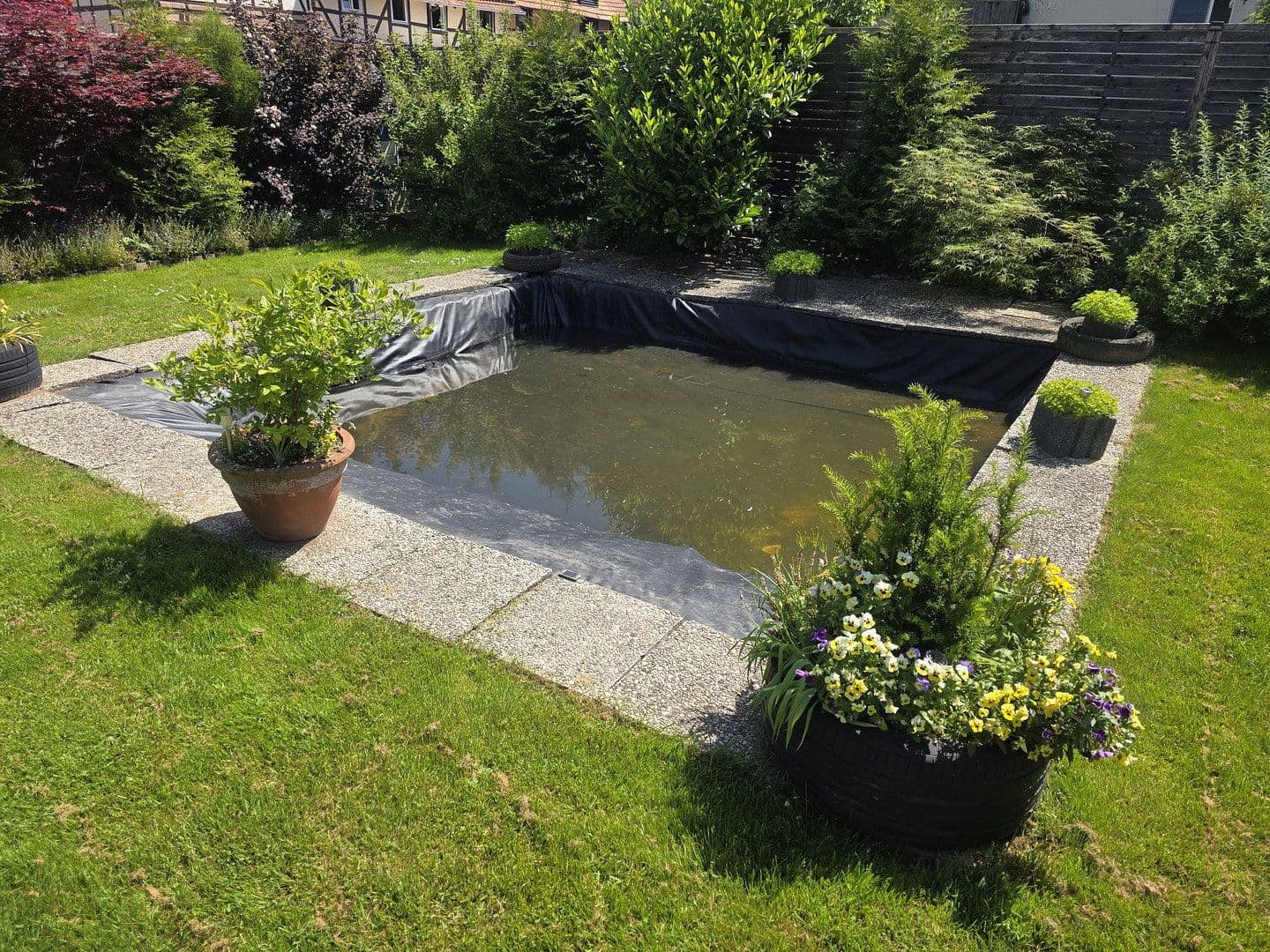 Predaj domu 250 m², pozemek 1.531 m², Berliner Straße 73a, Hann. Münden, Dolné Sasko Predaj domu 250 m², pozemek 1.531 m², Berliner Straße 73a, Hann. Münden, Dolné Sasko
