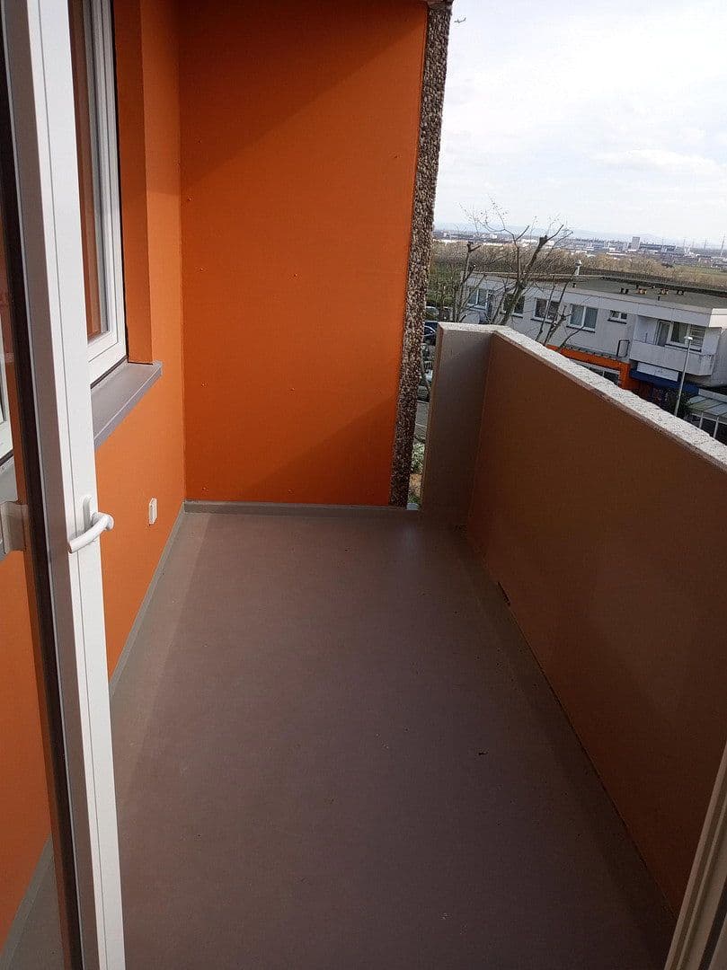 Prenájom bytu 2-izbový 66 m², Hochheim, Hesensko Prenájom bytu 2-izbový 66 m², Hochheim, Hesensko