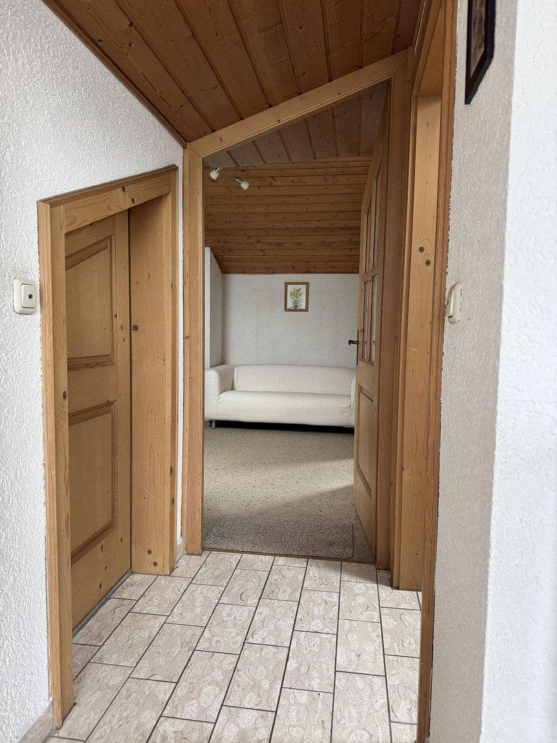Prenájom bytu 2-izbový 67 m², Ludwigstraße 25, Gammeldorf, Bavorsko Prenájom bytu 2-izbový 67 m², Ludwigstraße 25, Gammeldorf, Bavorsko