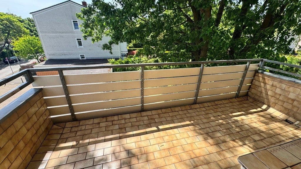 Predaj bytu 4-izbový 94 m², Niederdonker Straße 39, Düsseldorf, Severné Porýnie - Westfálsko Predaj bytu 4-izbový 94 m², Niederdonker Straße 39, Düsseldorf, Severné Porýnie - Westfálsko