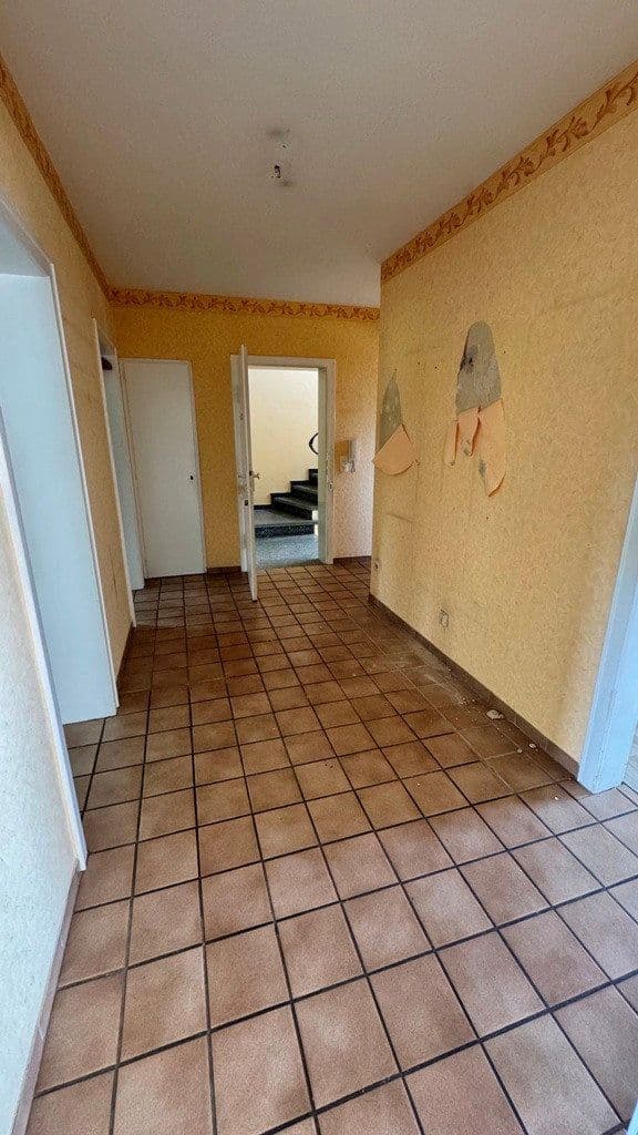 Predaj bytu 4-izbový 94 m², Niederdonker Straße 39, Düsseldorf, Severné Porýnie - Westfálsko Predaj bytu 4-izbový 94 m², Niederdonker Straße 39, Düsseldorf, Severné Porýnie - Westfálsko