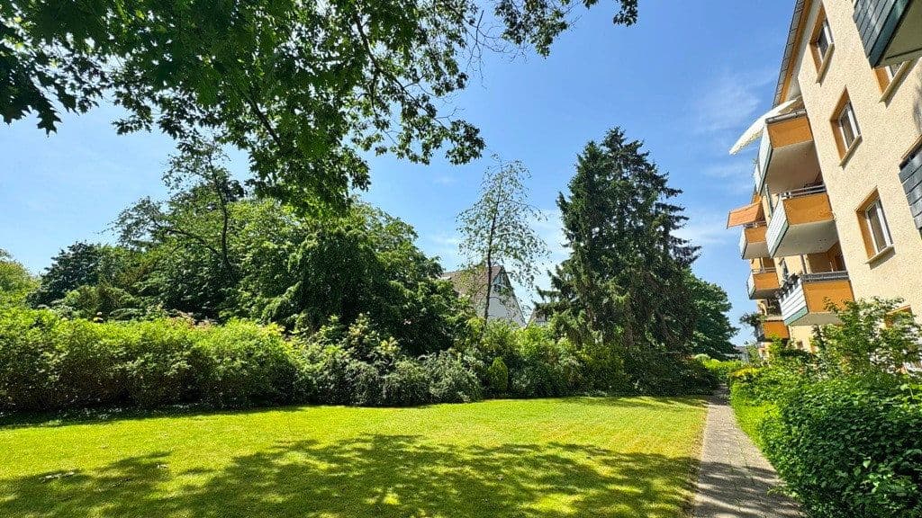 Predaj bytu 4-izbový 94 m², Niederdonker Straße 39, Düsseldorf, Severné Porýnie - Westfálsko Predaj bytu 4-izbový 94 m², Niederdonker Straße 39, Düsseldorf, Severné Porýnie - Westfálsko