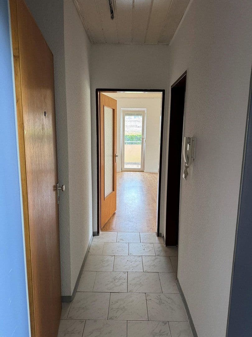Prenájom bytu 1-izbový 44 m², Flürlenstrasse 19, Weinsberg, Bádensko-Wurttembersko Prenájom bytu 1-izbový 44 m², Flürlenstrasse 19, Weinsberg, Bádensko-Wurttembersko