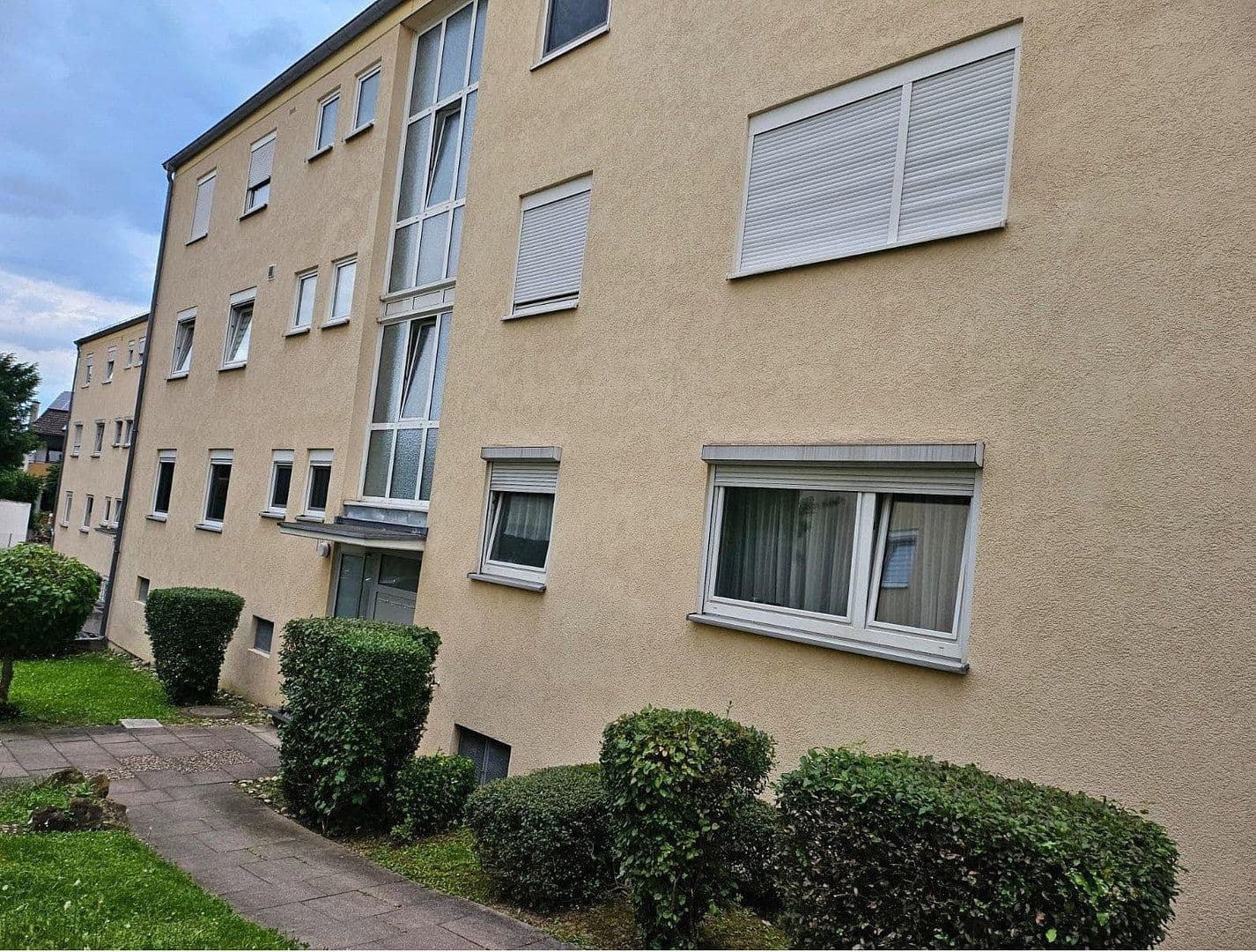 Prenájom bytu 1-izbový 44 m², Flürlenstrasse 19, Weinsberg, Bádensko-Wurttembersko Prenájom bytu 1-izbový 44 m², Flürlenstrasse 19, Weinsberg, Bádensko-Wurttembersko