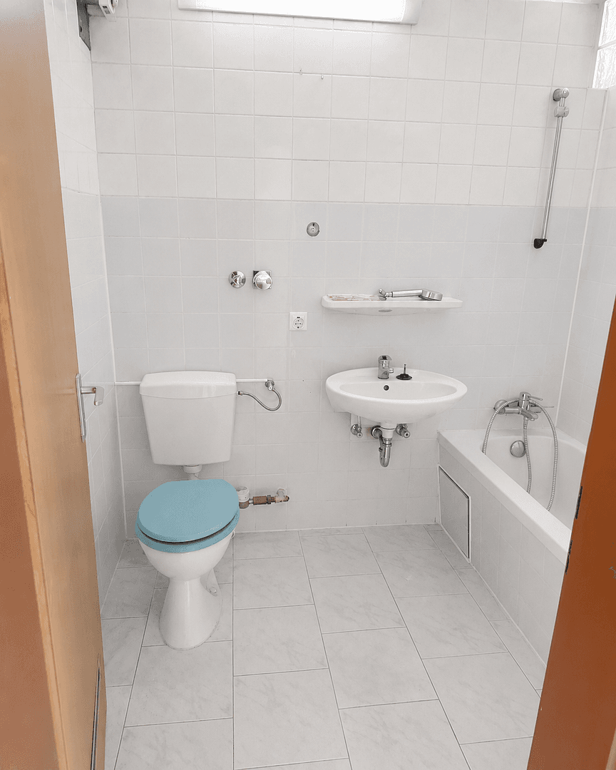 Prenájom bytu 1-izbový 44 m², Flürlenstrasse 19, Weinsberg, Bádensko-Wurttembersko Prenájom bytu 1-izbový 44 m², Flürlenstrasse 19, Weinsberg, Bádensko-Wurttembersko