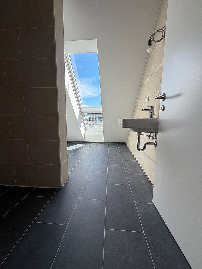 Prenájom bytu 3-izbový 67 m², Wien, Viedeň Prenájom bytu 3-izbový 67 m², Wien, Viedeň