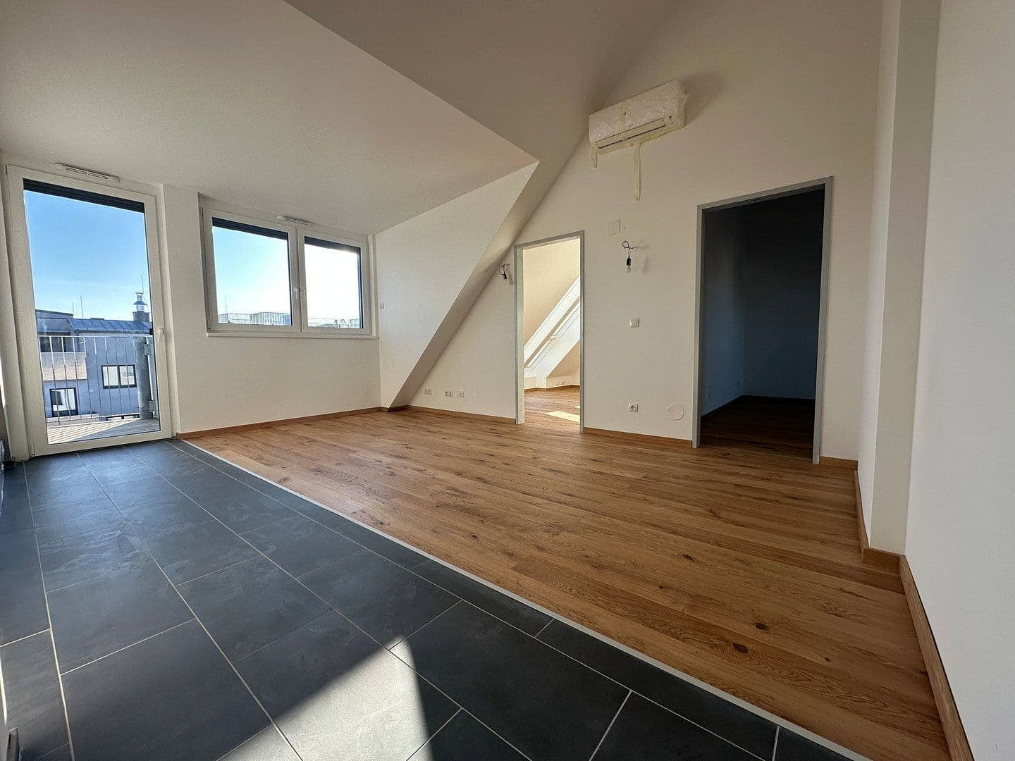 Prenájom bytu 3-izbový 67 m², Wien, Viedeň Prenájom bytu 3-izbový 67 m², Wien, Viedeň