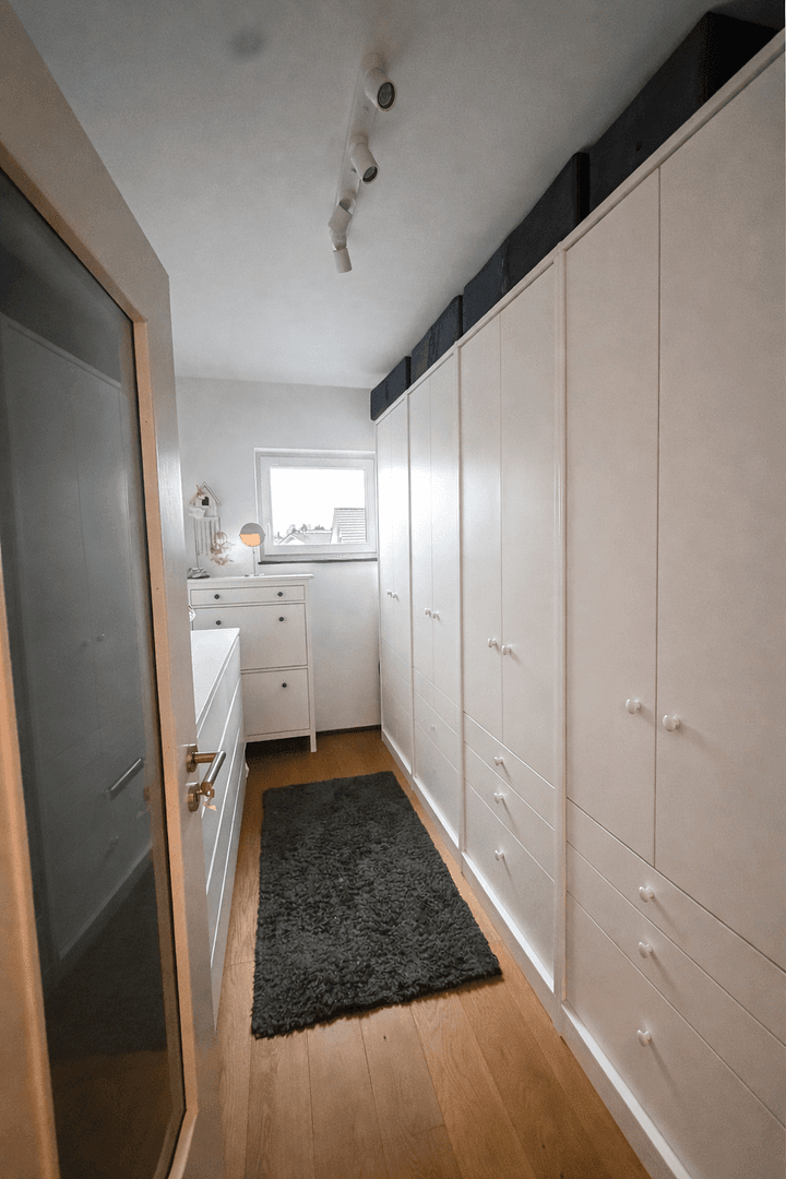 Predaj domu 202 m², pozemek 375 m², Bonn, Severné Porýnie - Westfálsko Predaj domu 202 m², pozemek 375 m², Bonn, Severné Porýnie - Westfálsko