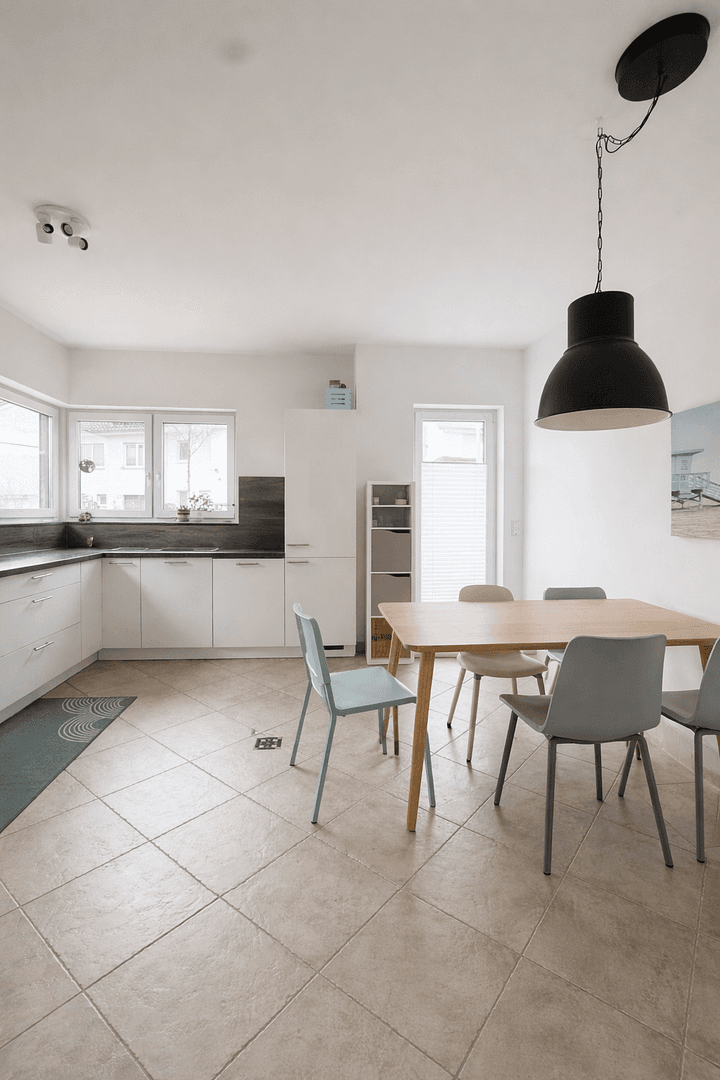 Predaj domu 202 m², pozemek 375 m², Bonn, Severné Porýnie - Westfálsko Predaj domu 202 m², pozemek 375 m², Bonn, Severné Porýnie - Westfálsko