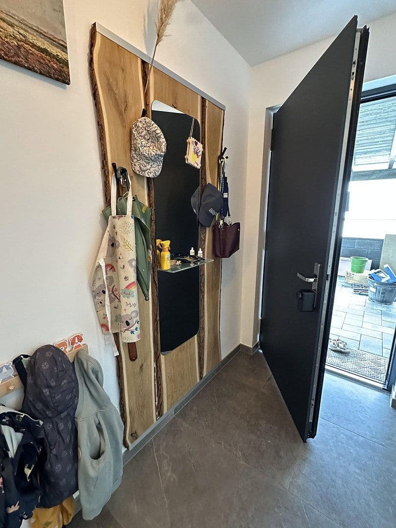 Prenájom domu 180 m², pozemek 500 m², Im Königsfeld 29, Sankt Katharinen, Porýnie-Falcko Prenájom domu 180 m², pozemek 500 m², Im Königsfeld 29, Sankt Katharinen, Porýnie-Falcko